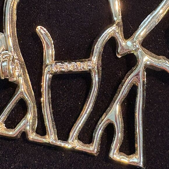 Vintage Sears Elephant Outline Brooch Gold Tone Red Eye Modernist Pin 1980s - Picture 4 of 9